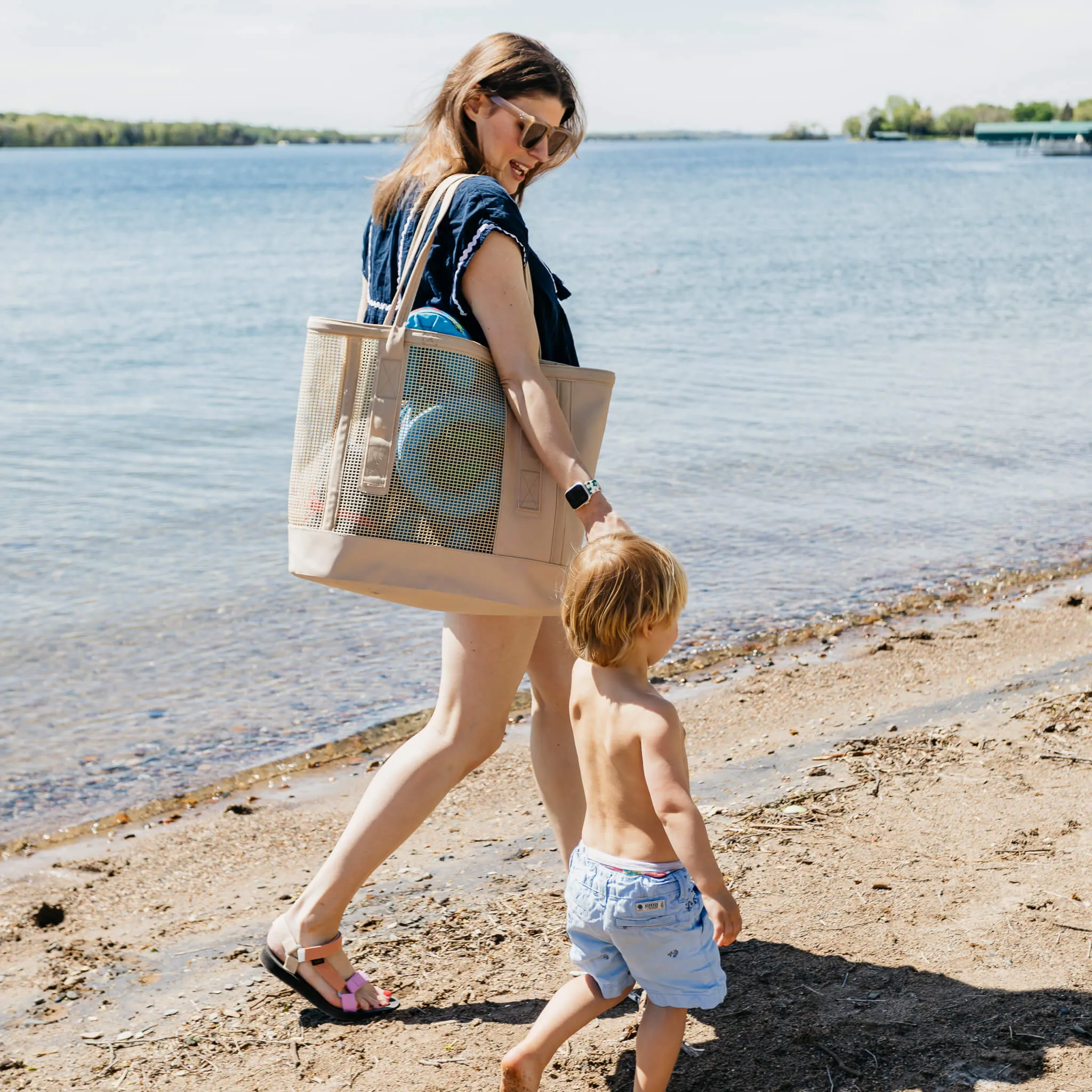 CASSI | Beach Tote Bag | Waterproof Bottom