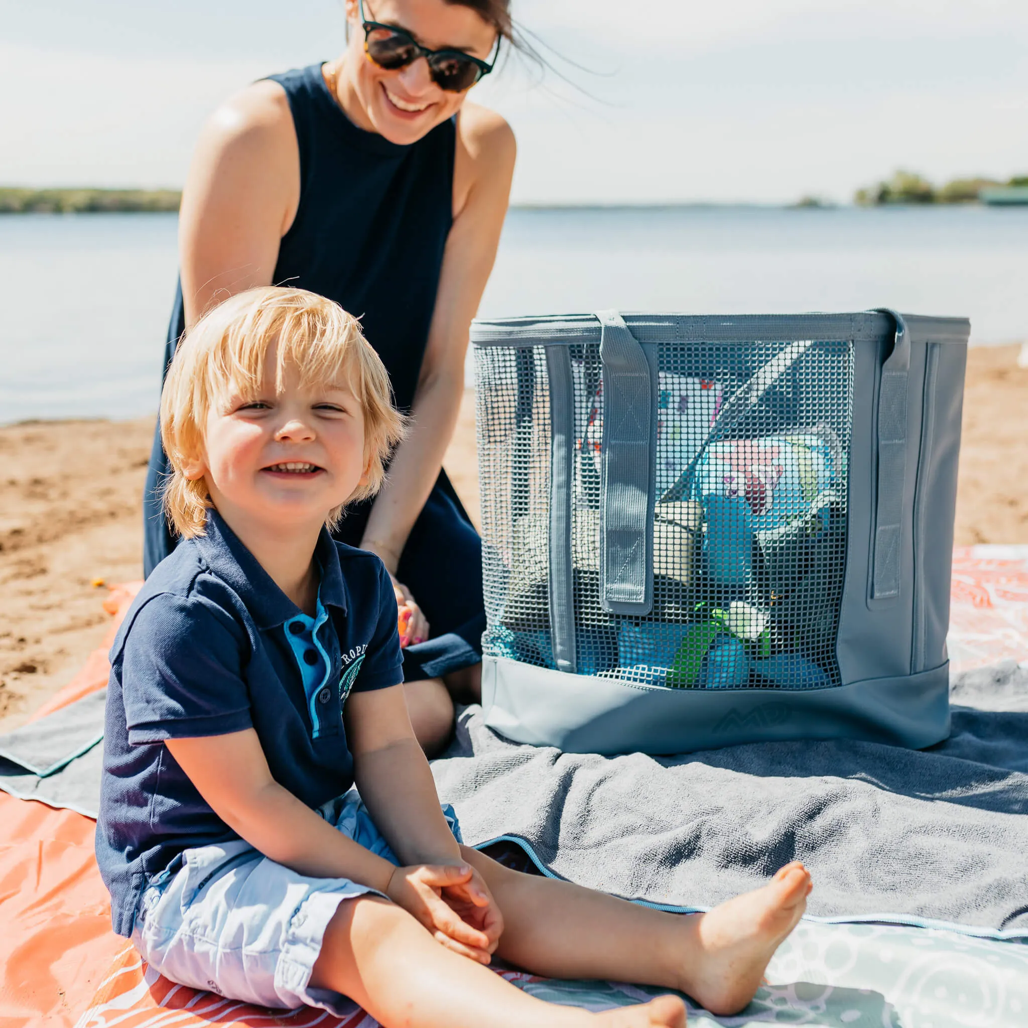 CASSI | Beach Tote Bag | Waterproof Bottom