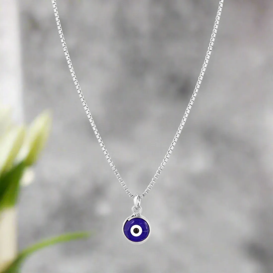 Divine Evil Eye 925 Sterling Silver Plated Pendant With Chain