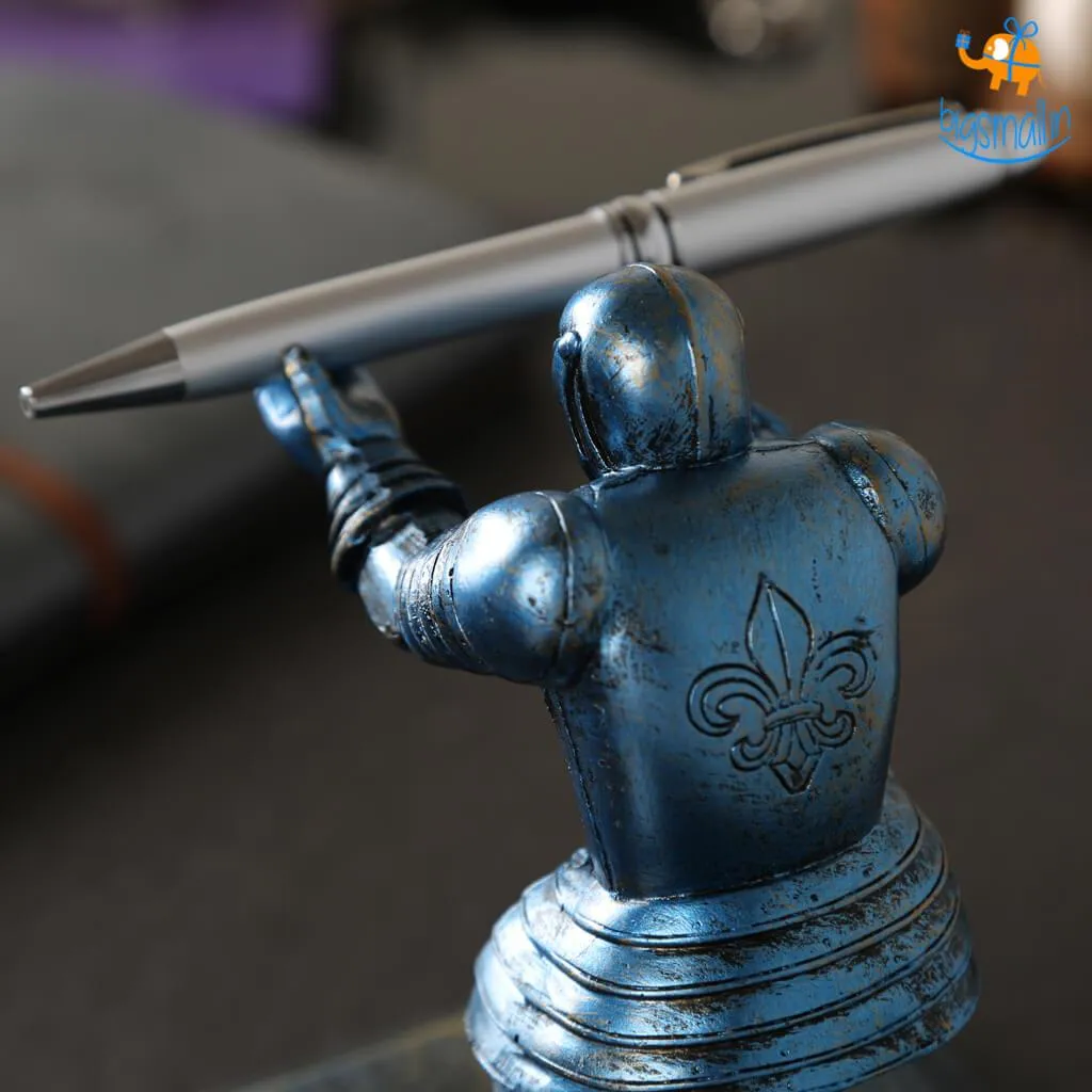 Executive Knight Pen Holder