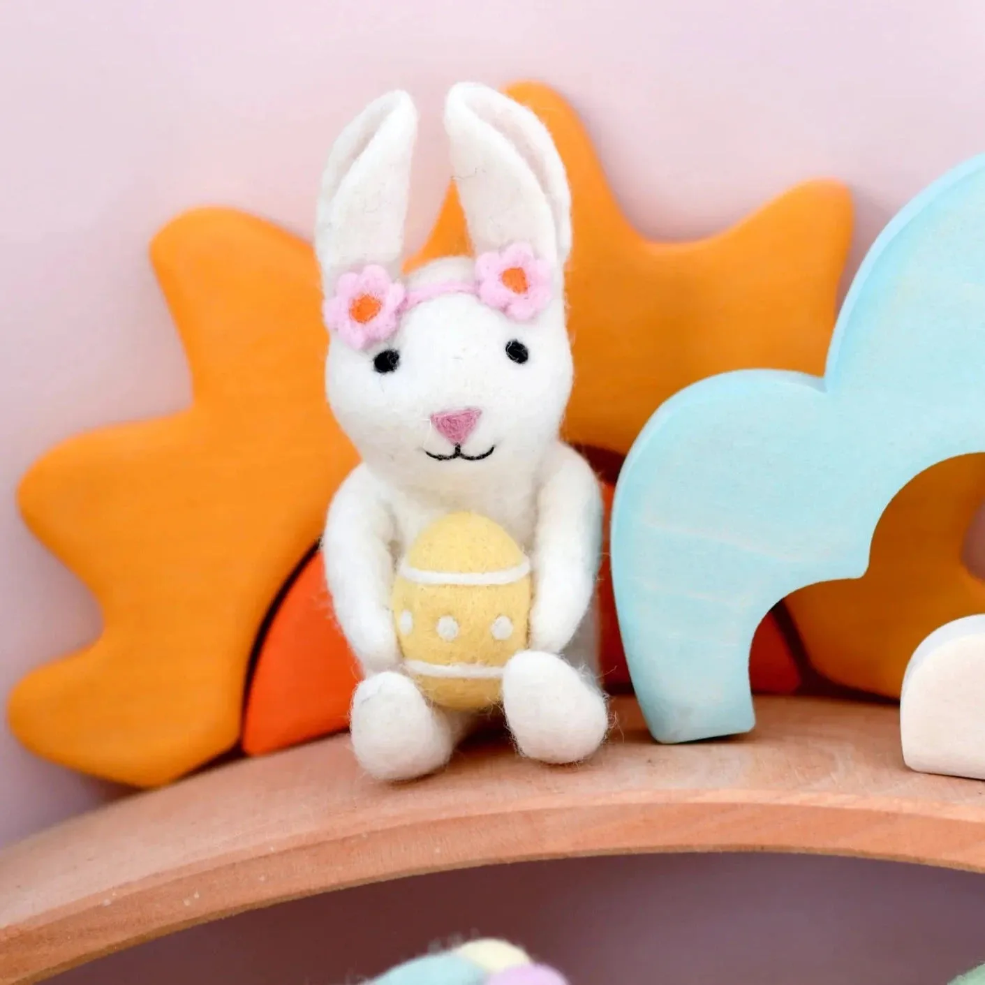 Felt Rabbit With Easter Egg