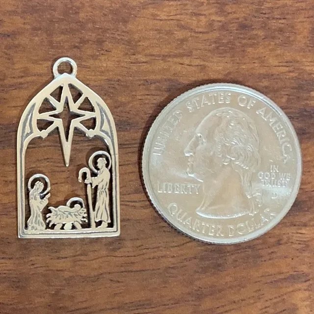 Nativity Scene Charm