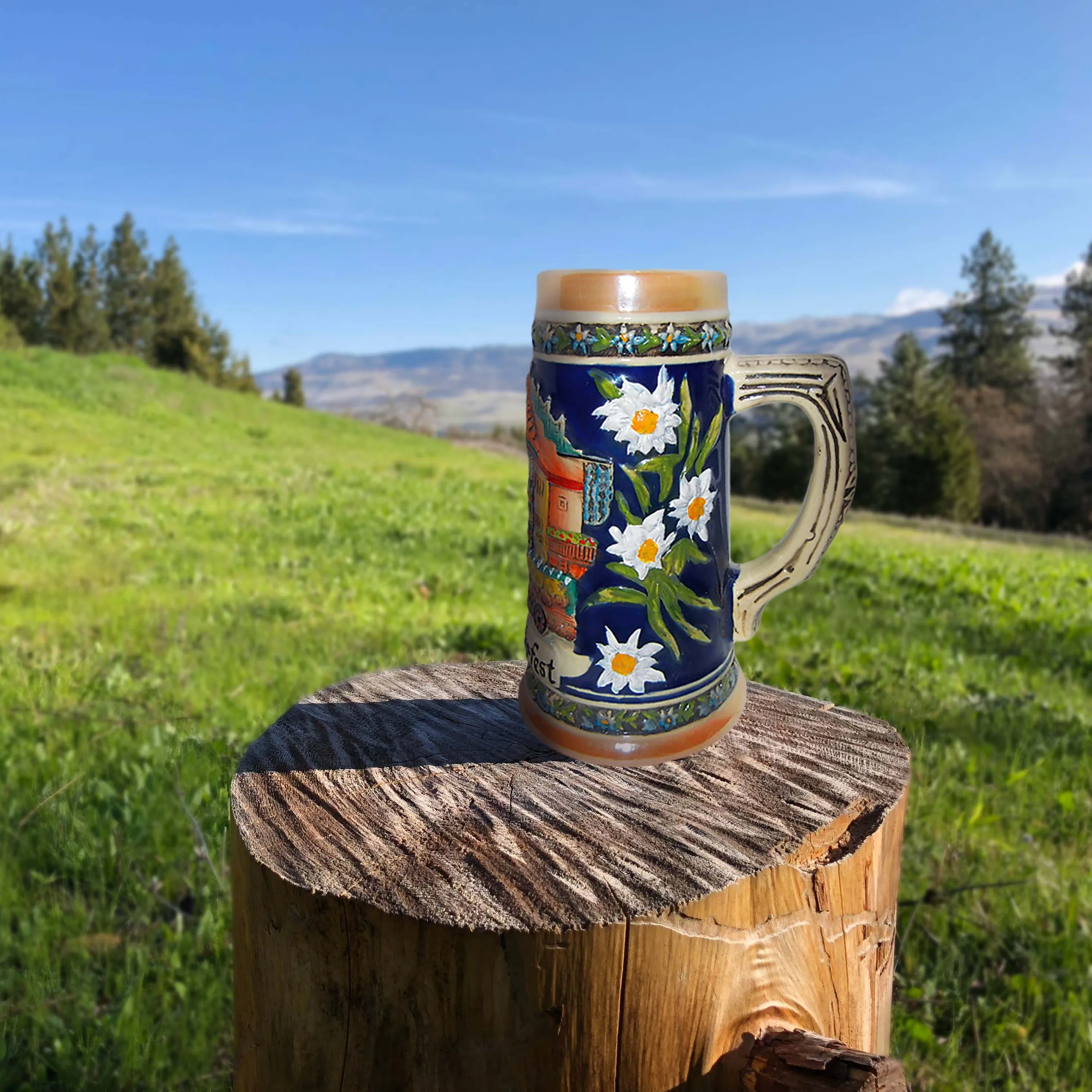 Oktoberfest Munchen Engraved German Beer Stein