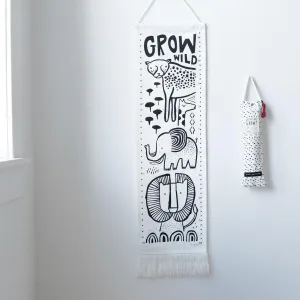 Wee Gallery Organic Canvas Growth Chart - Safari